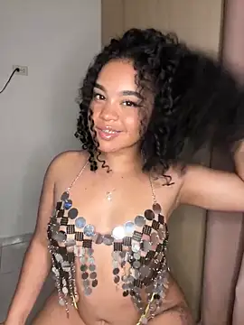 Lucy wilson5 online show from December 3, 6:48 am