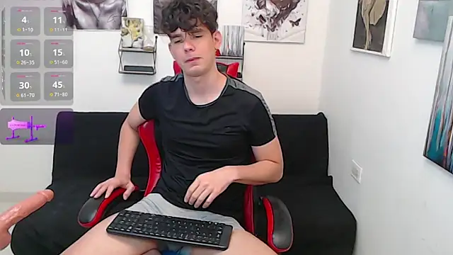 Angelo-cianuro- online show from May 15, 11:23 pm