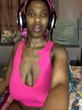 Queen-Boobylicious online show from September 25, 9:29 pm