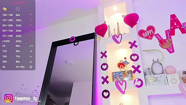 teemotwink online show from February 15, 9:37 pm