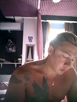 Lovely milk online show from October 27, 11:25 am