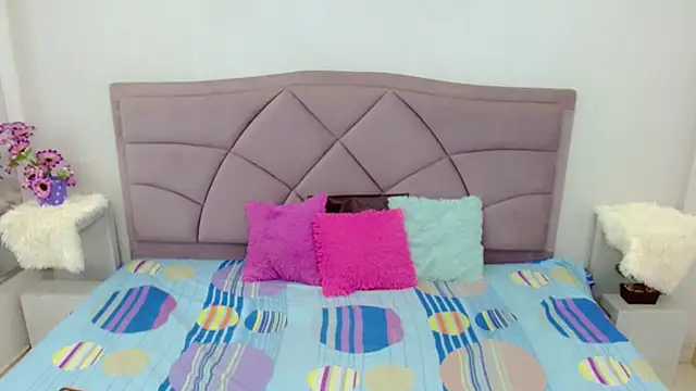 barbara and michell online show from March 15, 4:32 pm