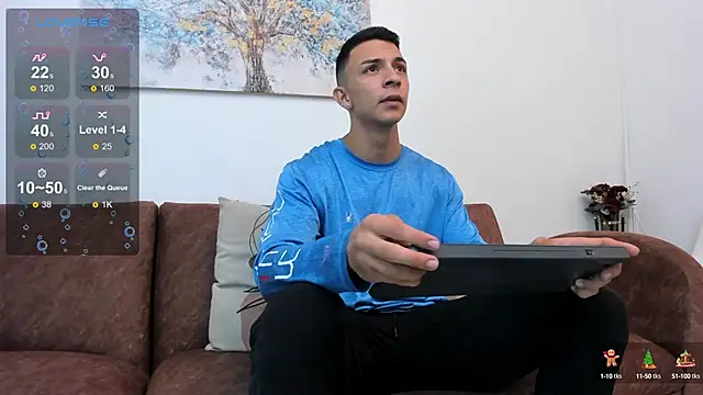 Snapshot of Samuel_Up chatting on February 18, 4:15 am Samuel Up online show from February 18, 4:15 am