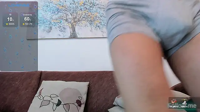 Snapshot of Samuel_Up chatting on February 19, 10:01 am Samuel Up online show from February 19, 10:01 am