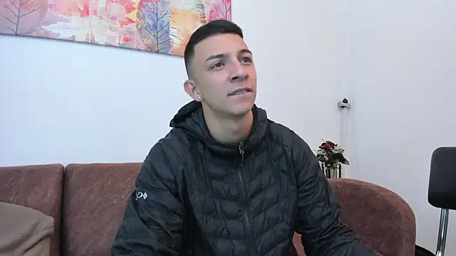 Snapshot of Samuel_Up chatting on March 19, 3:52 am Samuel Up online show from March 19, 3:52 am