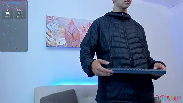 Snapshot of Samuel_Up chatting on September 9, 3:17 am Samuel Up online show from September 9, 3:17 am