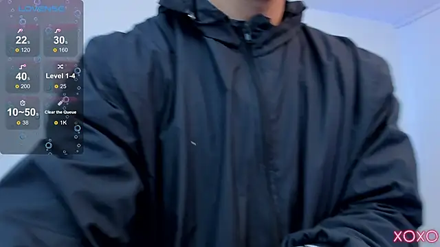 Snapshot of Samuel_Up chatting on October 17, 4:15 am Samuel Up online show from October 17, 4:15 am