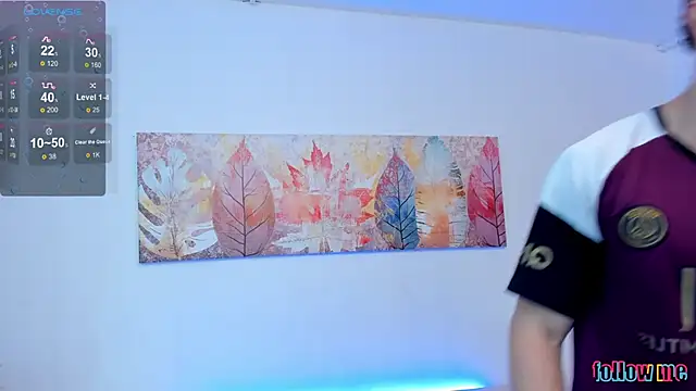 Snapshot of Samuel_Up chatting on October 31, 4:02 am Samuel Up online show from October 31, 4:02 am