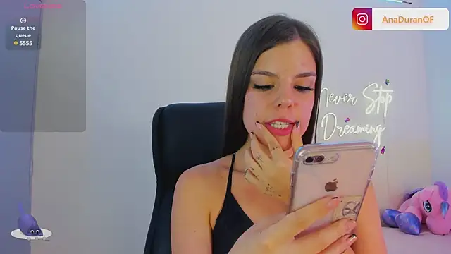 Snapshot of LanaJones_ chatting on January 11, 6:12 pm LanaJones online show from January 11, 6:12 pm