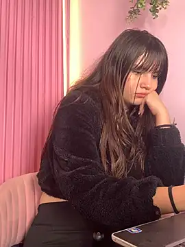 angel natural online show from December 22, 8:49 am