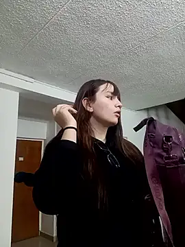 Snapshot of angel_natural chatting on October 9, 8:18 pm angel natural online show from October 9, 8:18 pm