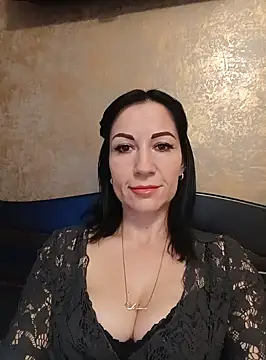FireLily332 online show from February 7, 4:35 pm