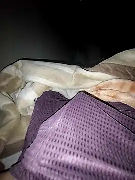 Snapshot of ch___ro69 chatting on March 11, 10:16 pm ch ro69 online show from March 11, 10:16 pm