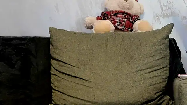 Snapshot of tayakayan chatting on March 9, 2:21 pm tayakayan online show from March 9, 2:21 pm