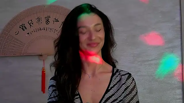 Snapshot of tayakayan chatting on April 1, 1:41 pm tayakayan online show from April 1, 1:41 pm