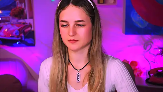 DeboraLarson online show from January 10, 11:54 am