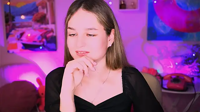 DeboraLarson online show from February 1, 7:34 pm