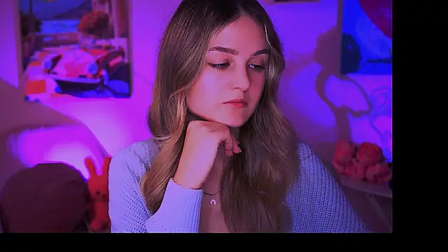 DeboraLarson online show from February 6, 6:29 am