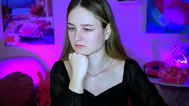 DeboraLarson online show from February 11, 3:29 am