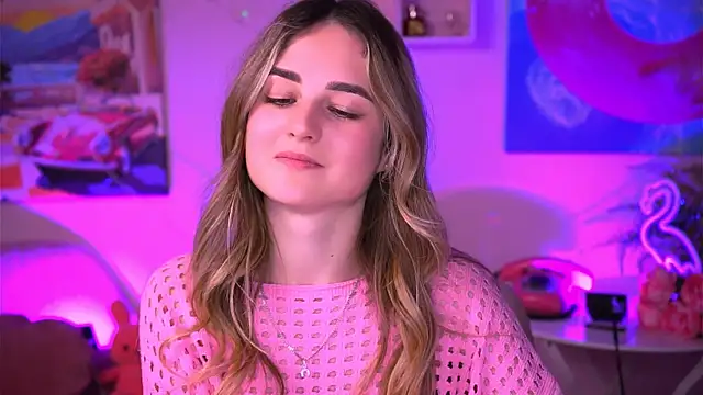 DeboraLarson online show from February 17, 10:36 pm