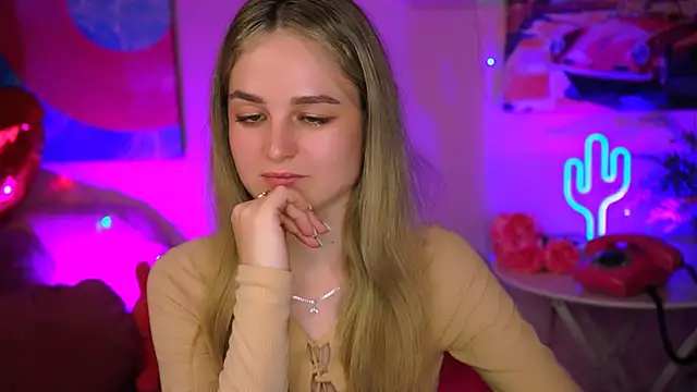 DeboraLarson online show from March 11, 10:18 am