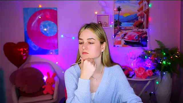 DeboraLarson online show from March 20, 7:25 am