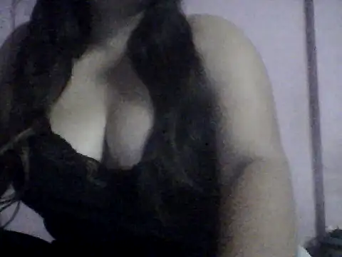 Snapshot of nora6606 chatting on April 5, 6:49 pm nora6606 online show from April 5, 6:49 pm