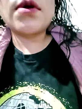 Snapshot of Kasandra02 chatting on March 5, 4:34 am Kasandra02 online show from March 5, 4:34 am