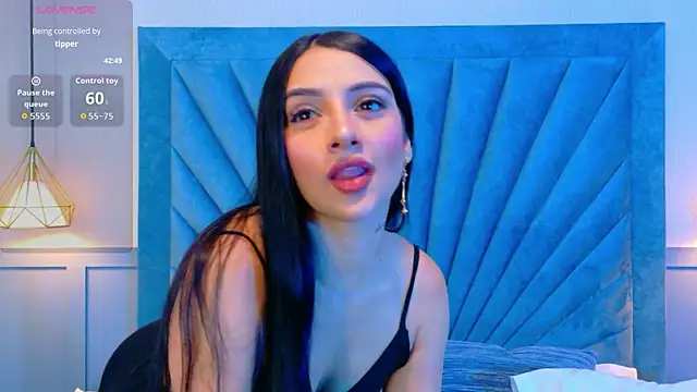 Snapshot of Harper-Avary chatting on October 21, 2:18 pm Harper-Avary online show from October 21, 2:18 pm