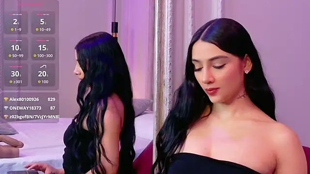 Harper-Avary online show from December 18, 2:12 pm