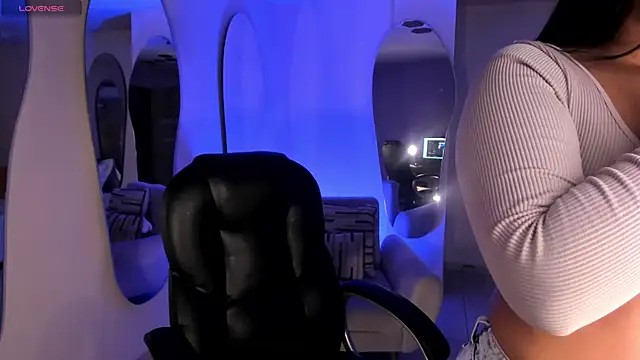 GabriellaLee online show from October 1, 2:50 am