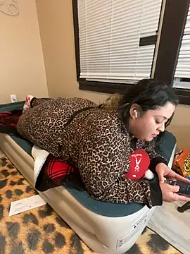 tillymarie34 online show from March 3, 1:45 am