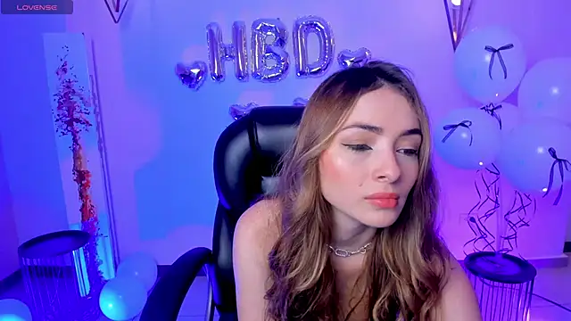 Snapshot of StacyWoods chatting on March 1, 1:18 pm StacyWoods online show from March 1, 1:18 pm