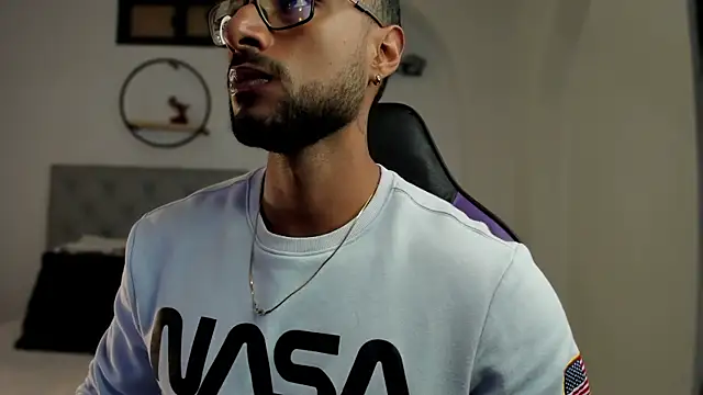 LiamGarcia1 online show from February 3, 12:25 pm