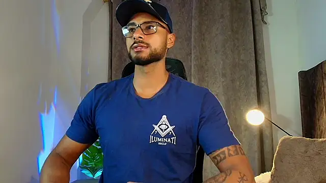 LiamGarcia1 online show from February 28, 12:10 am