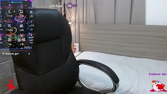 loistwink  online show from January 9, 9:37 am