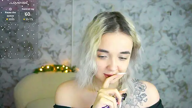 Ashley S online show from March 19, 11:09 pm