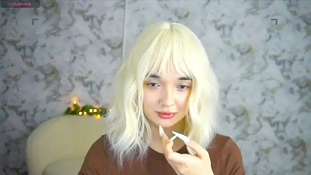 Ashley S online show from May 19, 1:56 am