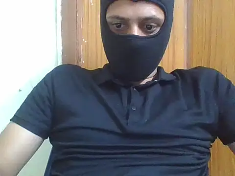 Snapshot of AuntyLover_BhabhiLover_ chatting on February 5, 5:09 pm AuntyLover BhabhiLover online show from February 5, 5:09 pm