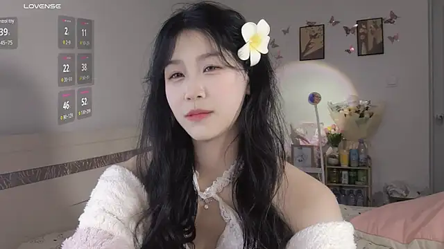 Luminous163 online show from February 25, 1:17 pm