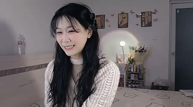 Luminous163 online show from March 21, 10:06 am