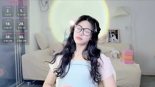 Luminous163 online show from October 15, 9:31 am