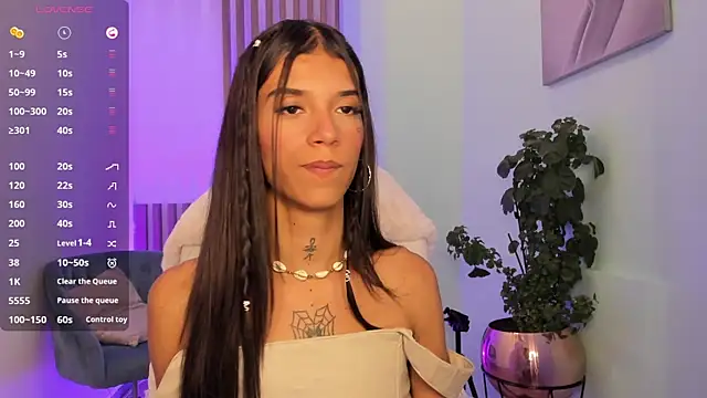 CoralRigan online show from February 4, 5:31 am