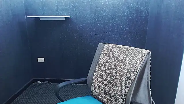 Kerverr  online show from November 26, 2:18 pm