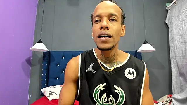 Salomon koude online show from September 29, 6:57 pm