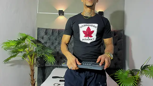 Salomon koude online show from May 15, 2:18 am