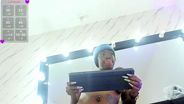 Snapshot of ElisabethMassey chatting on September 29, 1:49 pm ElisabethMassey online show from September 29, 1:49 pm