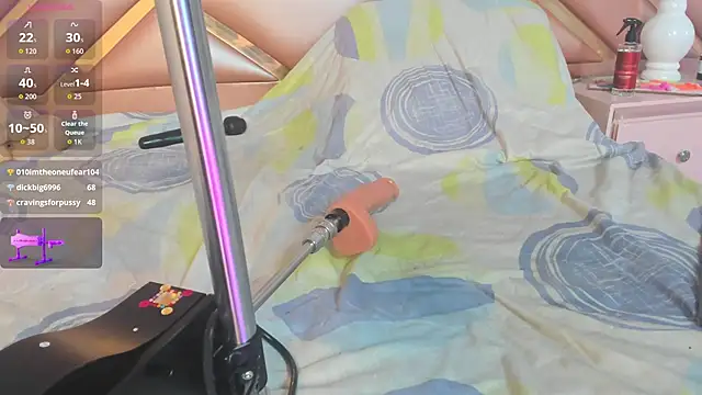 Snapshot of ElisabethMassey chatting on February 1, 9:24 pm ElisabethMassey online show from February 1, 9:24 pm