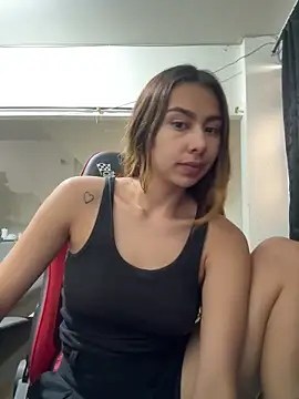 Im sophia1 online show from March 14, 1:13 pm