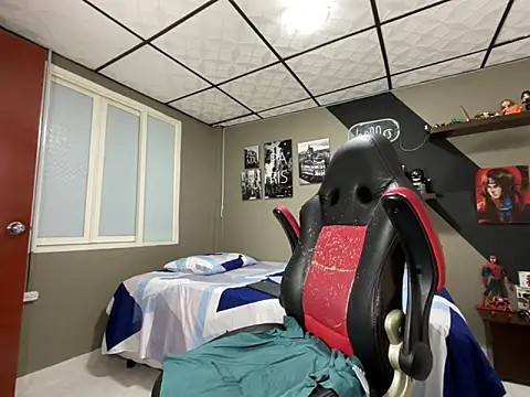 Snapshot of marcel_crawford96 chatting on February 21, 1:34 pm marcel crawford96 online show from February 21, 1:34 pm